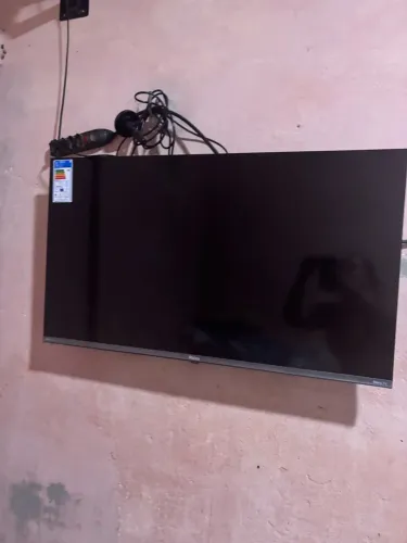 Vendo tv smart completa 40 polegadas dois meses de uso