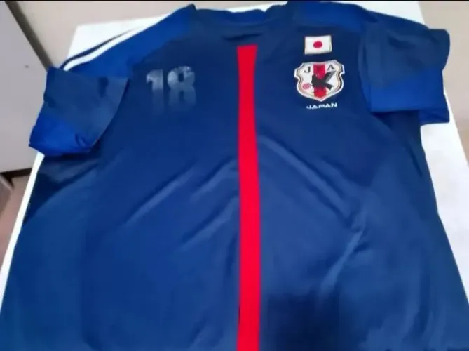 Camisa Azul do Japão