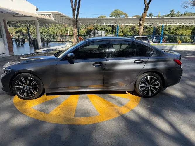 BMW 320I A 2.0 Turbo/activeflex 16V 184cv 4P 2021