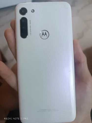 Moto g8 pra vender logo
