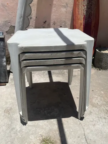 CONJUNTO DE MESAS E CADEIRAS