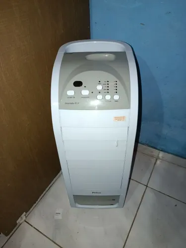 Climatizador de Ar Philco PCL1F - Excelente Estado e Funcionando!