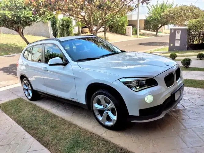 BMW X1 Sdrive 20I 2.0/2.0 TB Acti.flex Aut. 2015
