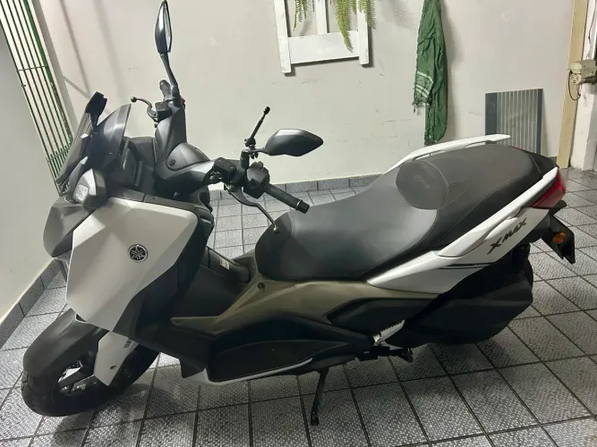Xmax 250 Conected 2025 Única Dona