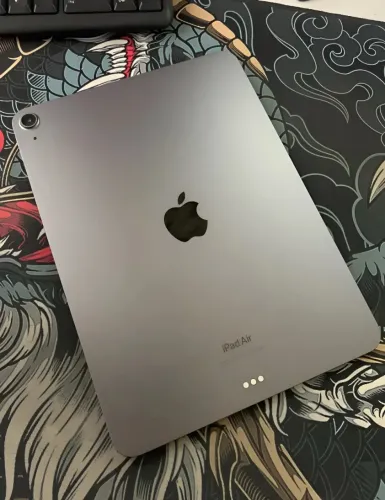 iPad Air 5° Geração | M1 64gb - Cinza Espacial - Com Caixa (Usado)