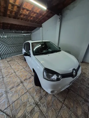 Renault Clio Authentique 1.0/1.0 Hi-power 16V 3P 2014