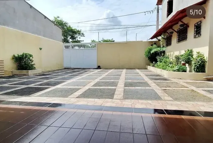 Ótima casa em tutoia