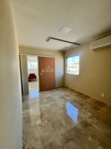 Sala Comercial em Salão de Beleza localizado próximo a Orla de Aracaju