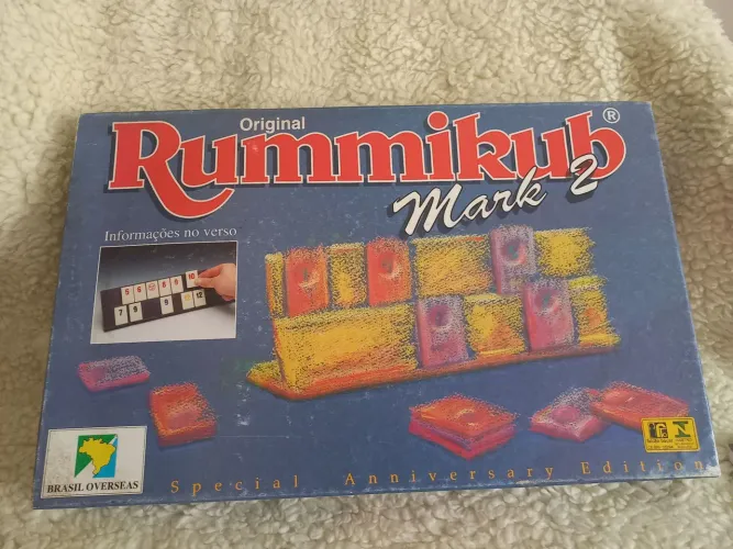 Jogo de Tabuleiro Retro anos 90 - Original Rummikub Mark 2 - Special Anniversary Edition