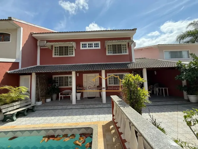 Casa no Condominio Maramar