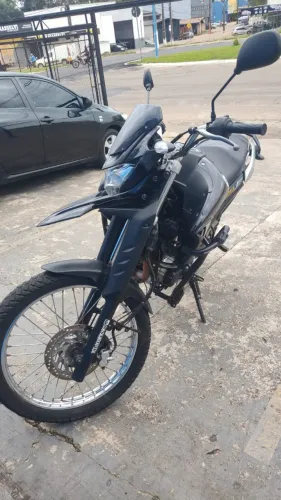 Vendo moto lander 250 cont: *