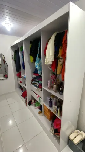 Guarda roupa