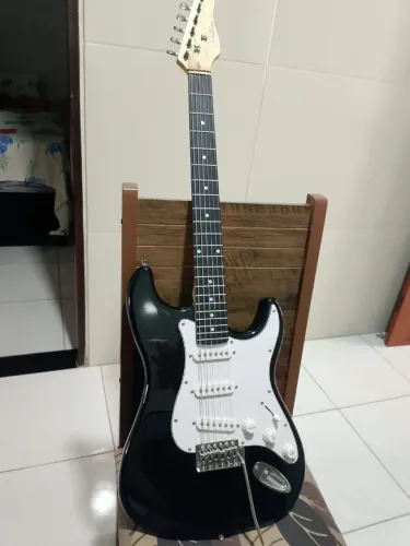 Guitarra Giannini G-100 + Pedal
