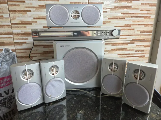 Home Theater Philips LX3600D