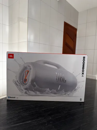 Jbl Boombox 4 branca