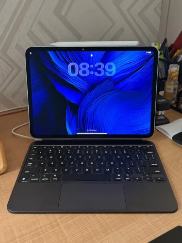 IPAD PRO M4 11 1TB 16GB RAM NANO TEXTURE + MAGIC KEYBOARD