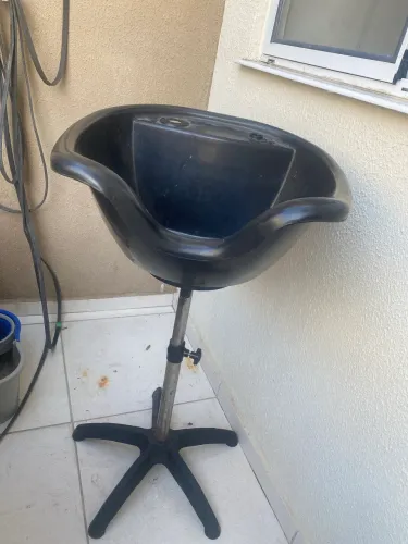 Lavatório portátil