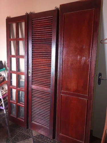Porta balcão colonial / sem os batentes 