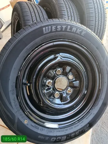 Pneus 185/60 R14
