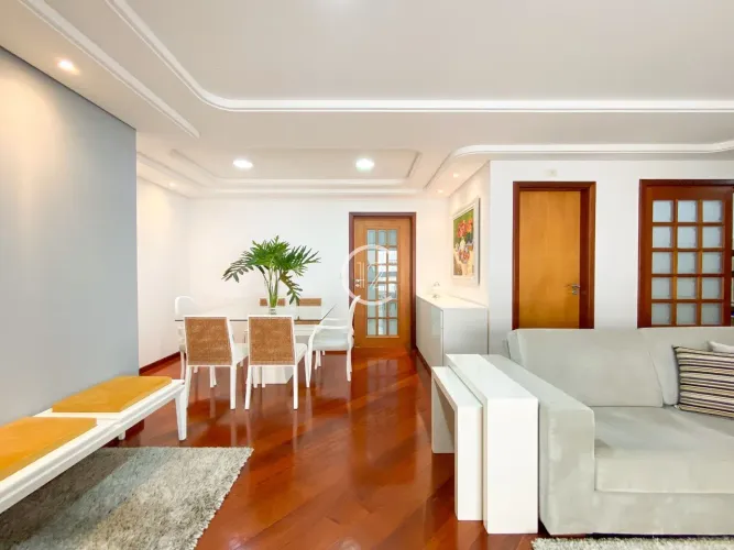 Apartamento com 3 quartos (todos suítes) à venda com vista para a Praça Ulisses, 147 m² po