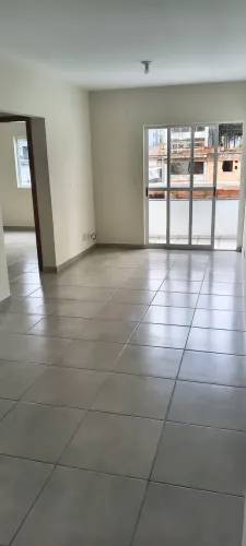 Alugo apartamento próximo a Vila Germânica
