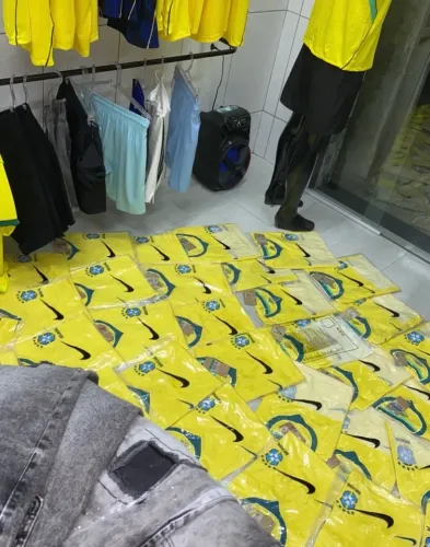 Atacado camisa do brasil tailandesa