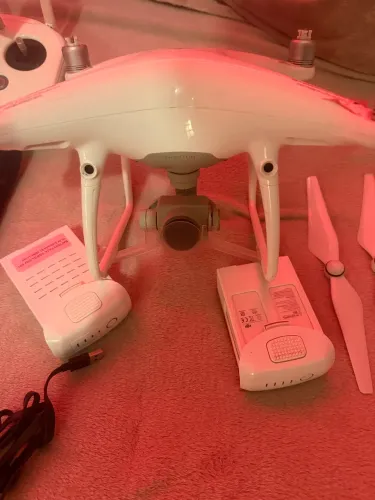 Vendo drone fhanthon4 pro DJi