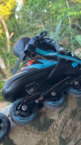 Patins Spin Roller Ajustável 37-40 numeração