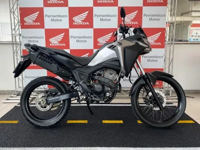 XRE 300 SAHARA 2024 NA GARANTIA DE FABRICA