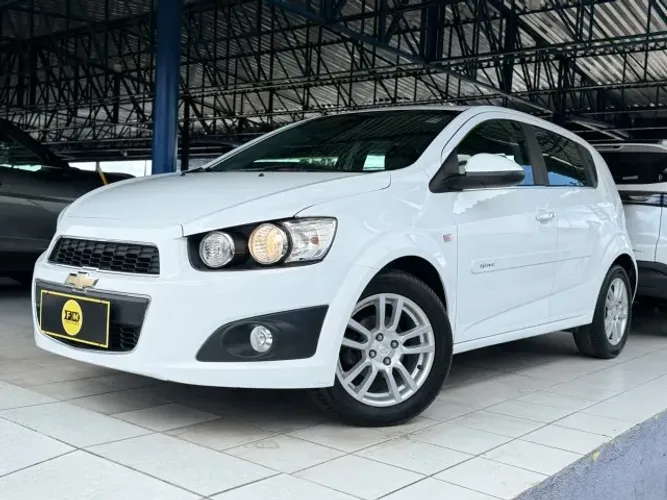 Chevrolet Sonic HB LTZ 1.6 16V Flexpower 5P Aut. 2014