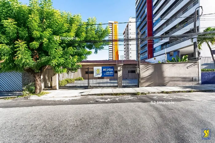 Ponto comercial com 10 salas no Dionísio Torres