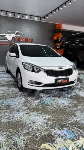 Kia Motors Cerato 1.6 16 V Flex Mec. 2016