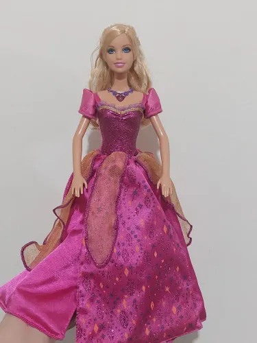 Boneca Barbie Liana Castelo de Diamante FUNCIONANDO