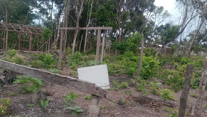 Vende-se Terreno 