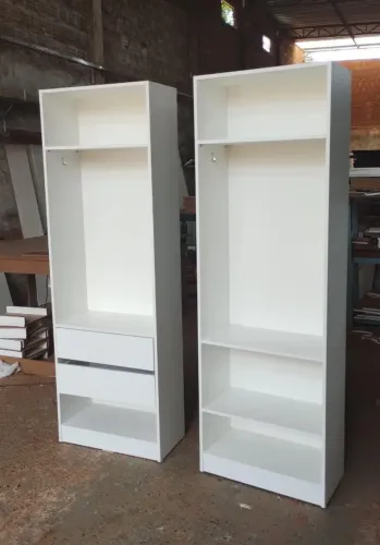 Duas torres closet em mdf direto da fabrica