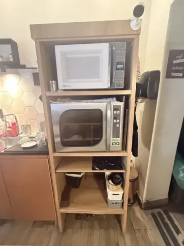 TORRE PARA FORNO E MICROONDAS COM BADEJA MOVEL 0,70L X 2,80A