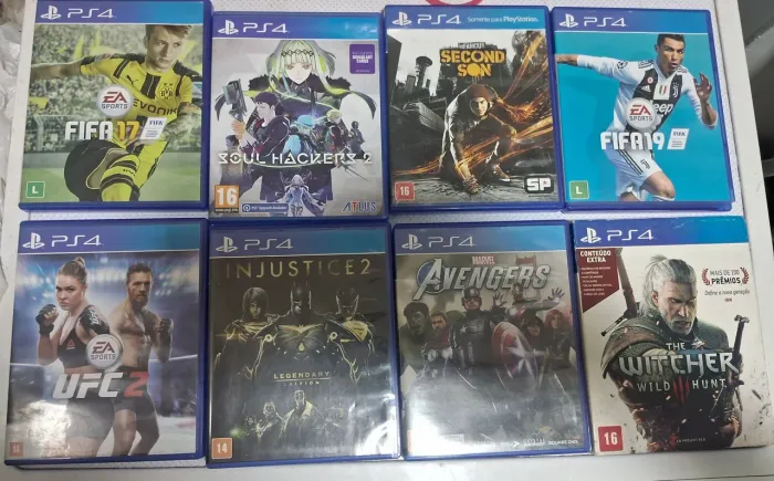 Ps 4 com 8 jogos e 2 controles 1 tera