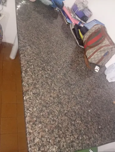 Mesa de mármore