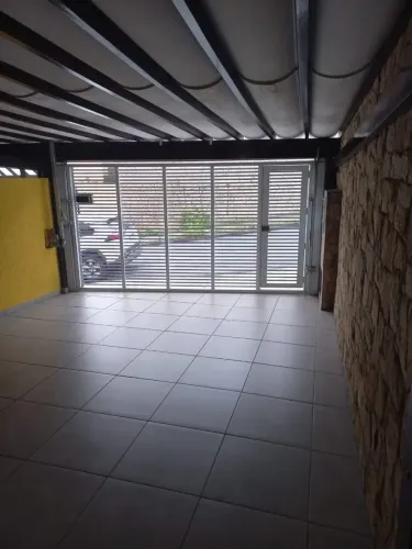 Casa para venda possui 160 metros quadrados com 3 quartos em Jardim Marisa - São Paulo - S