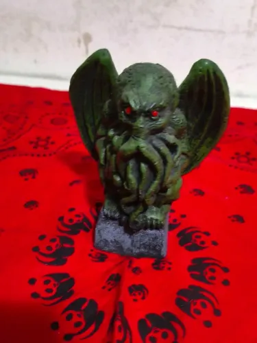 Estátua Cthulhu RPG
