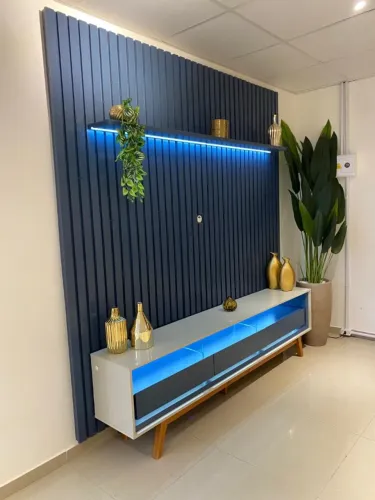 Painel Nobre 2,30 + Rack Requinte 2,12 com LED