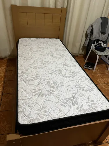 Cama de solteiro