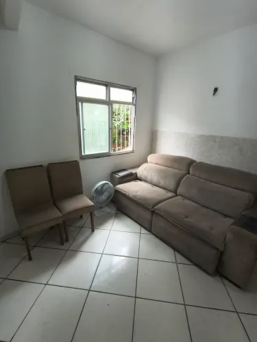 Sofá retrátil