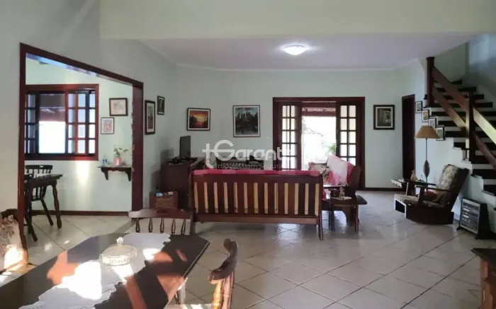 Linda Chácara em Condomínio Atibaia/SP Localização privilegiada! proximo da Rodovia Dom