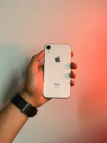 iPhone XR