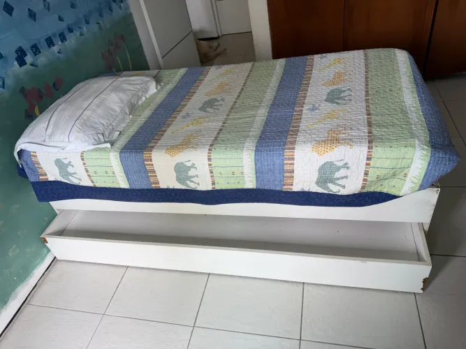 Cama de solteiro