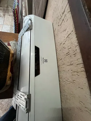 Ar Condicionado Eletrolux 18mil Btus (Leia com atenção)