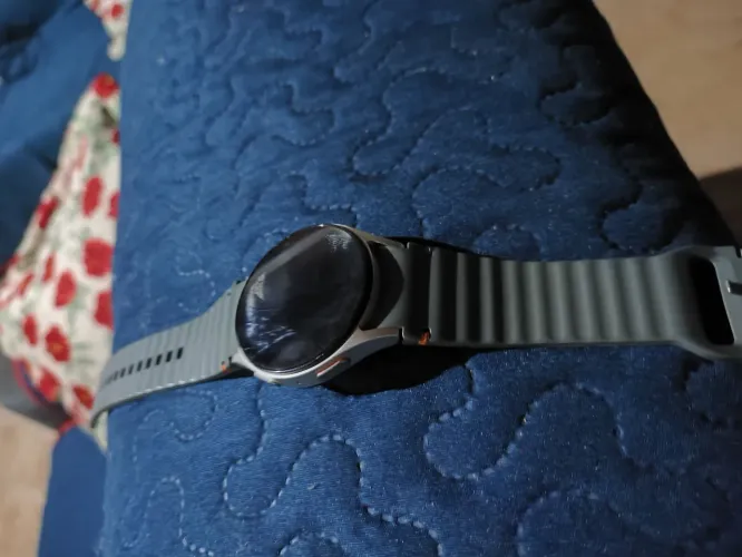 SAMSUNG GALAXY WATCH 7 40MM BLUETOOTH ? DESIGN PREMIUM!