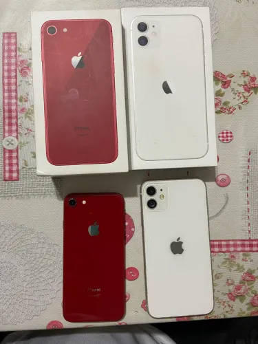 iphone 11 é Iphone 8 Red