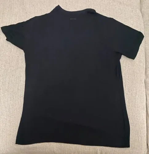 camiseta básica preta lisa